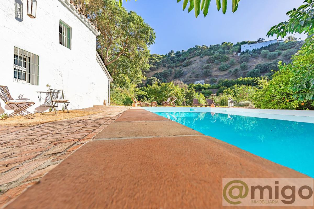 Venta de villa en Coín