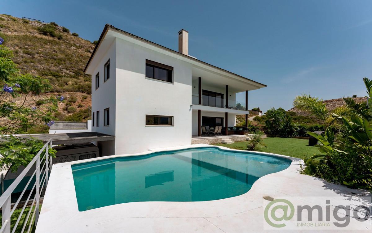 Venta de villa en Coín