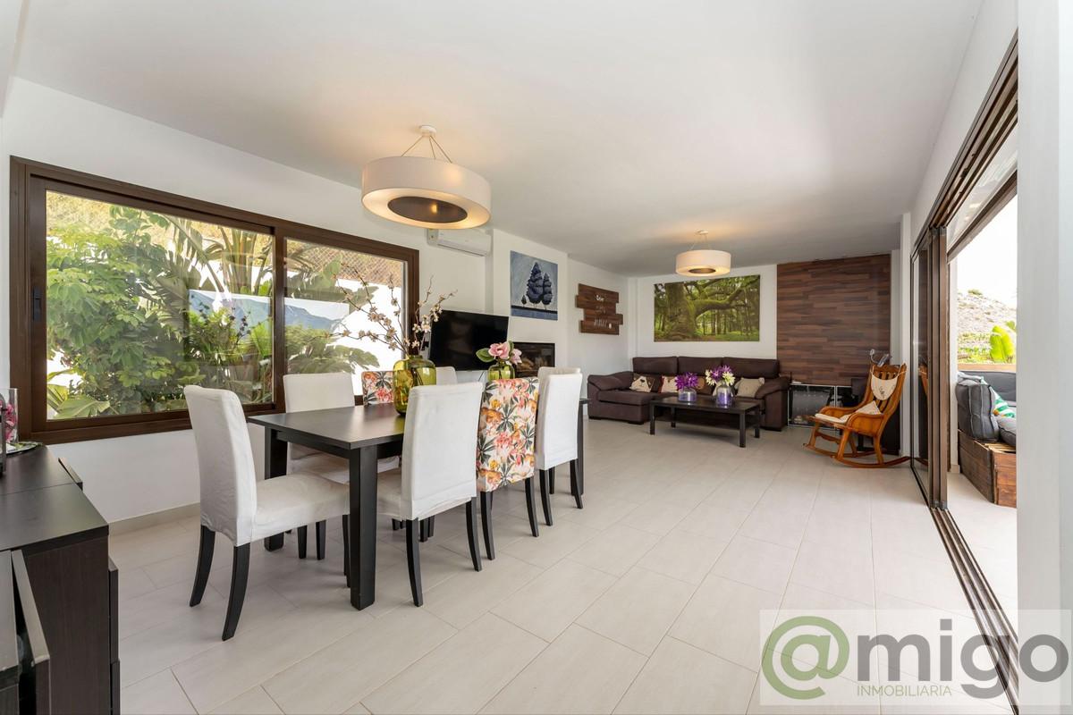 Venta de villa en Coín