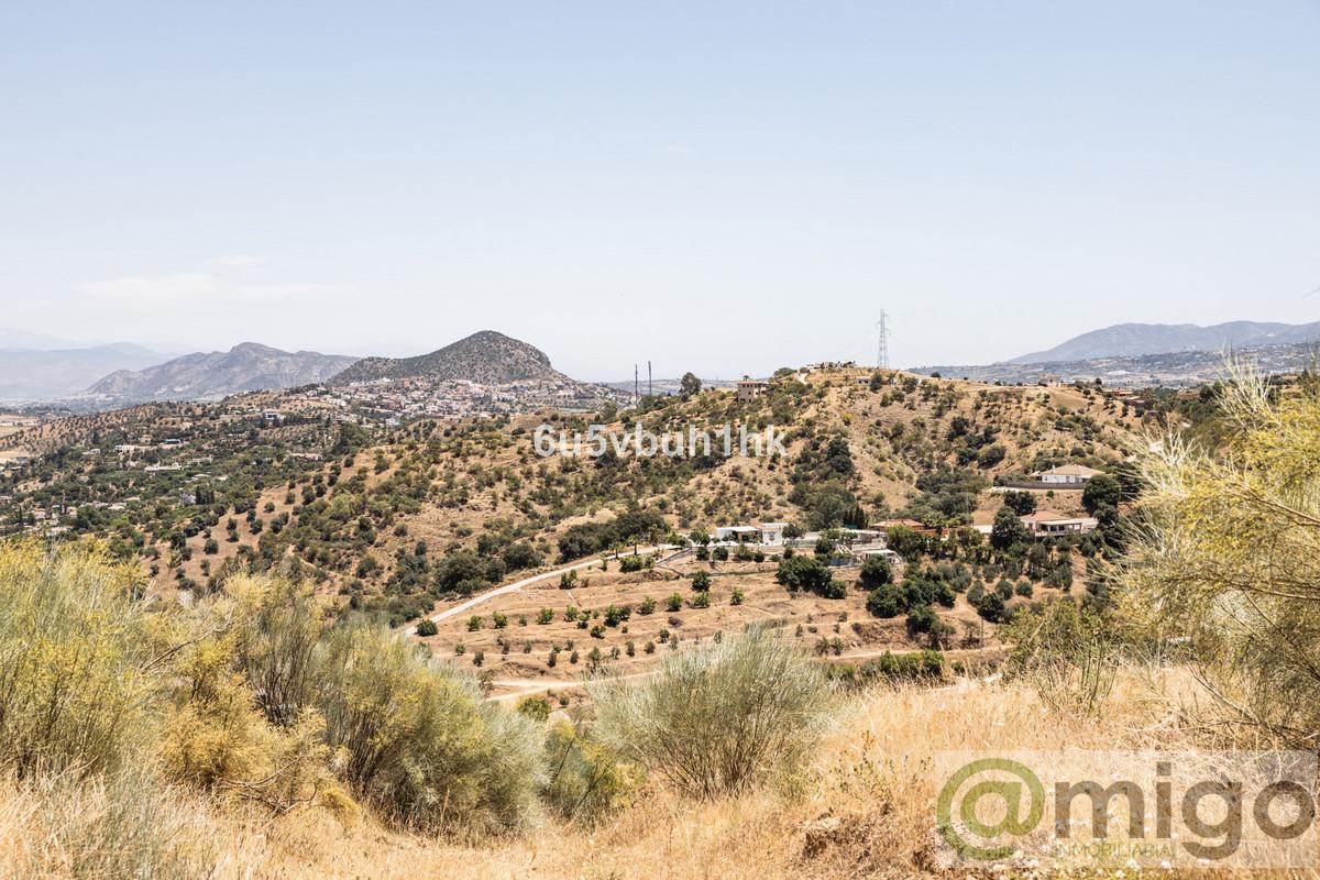 Venta de terreno en Coín