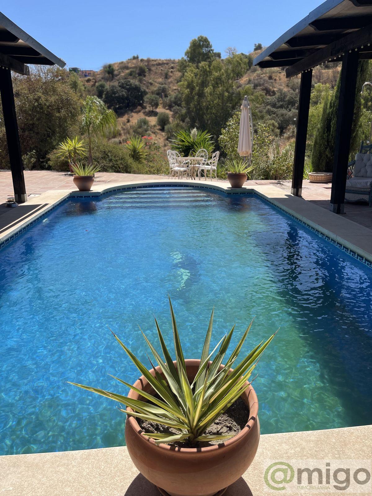 Venta de villa en Coín