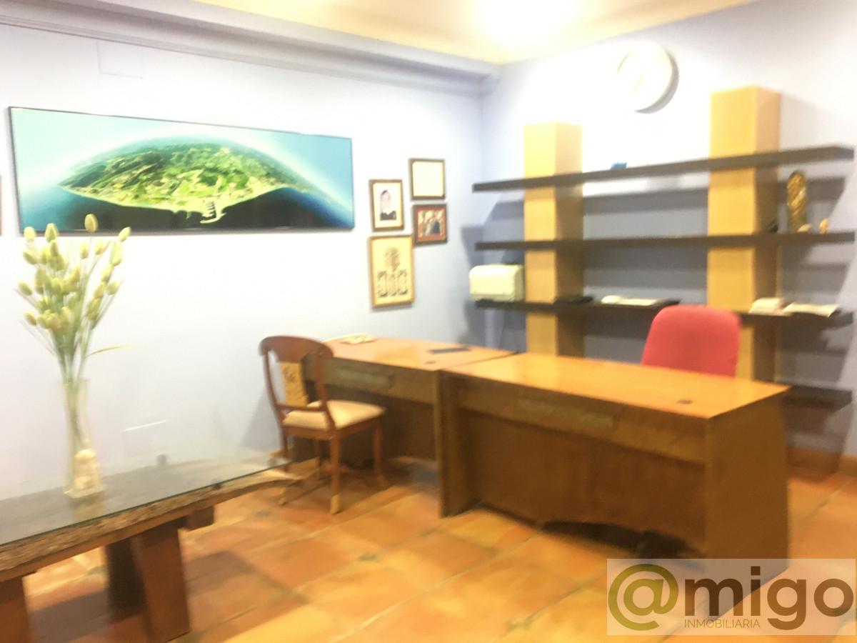 Venta de local en San Luis de Sabinillas