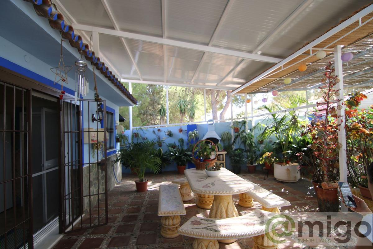 Venta de villa en Coín