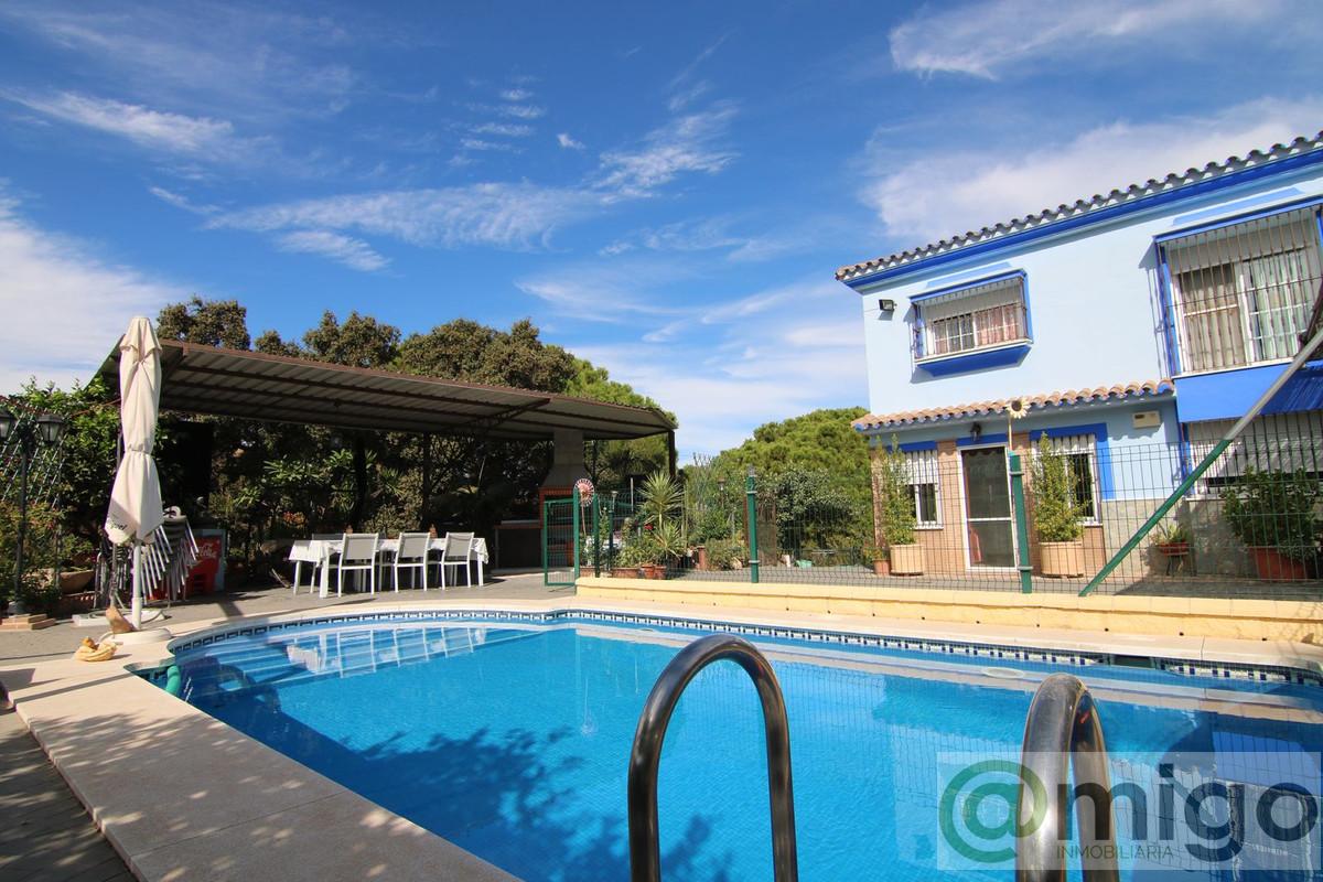 Venta de villa en Coín