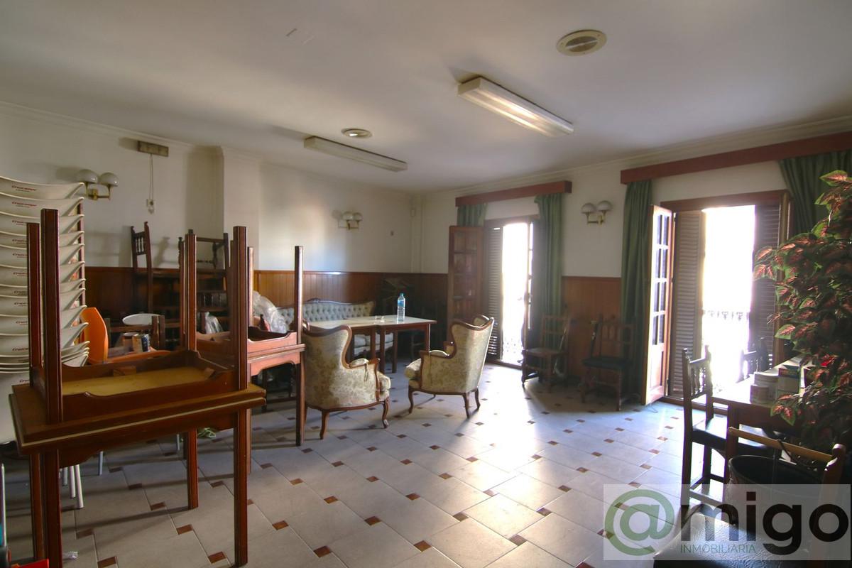 Venta de local en Coín