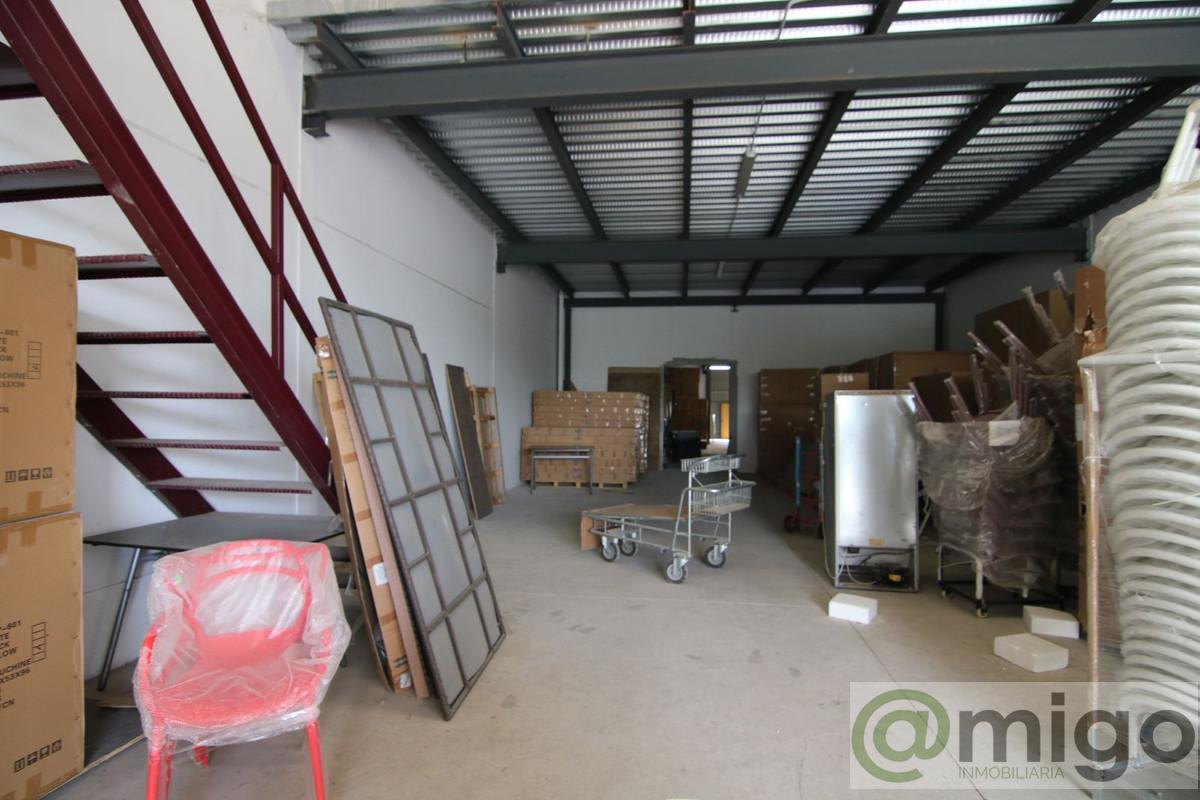 Venta de local en Coín