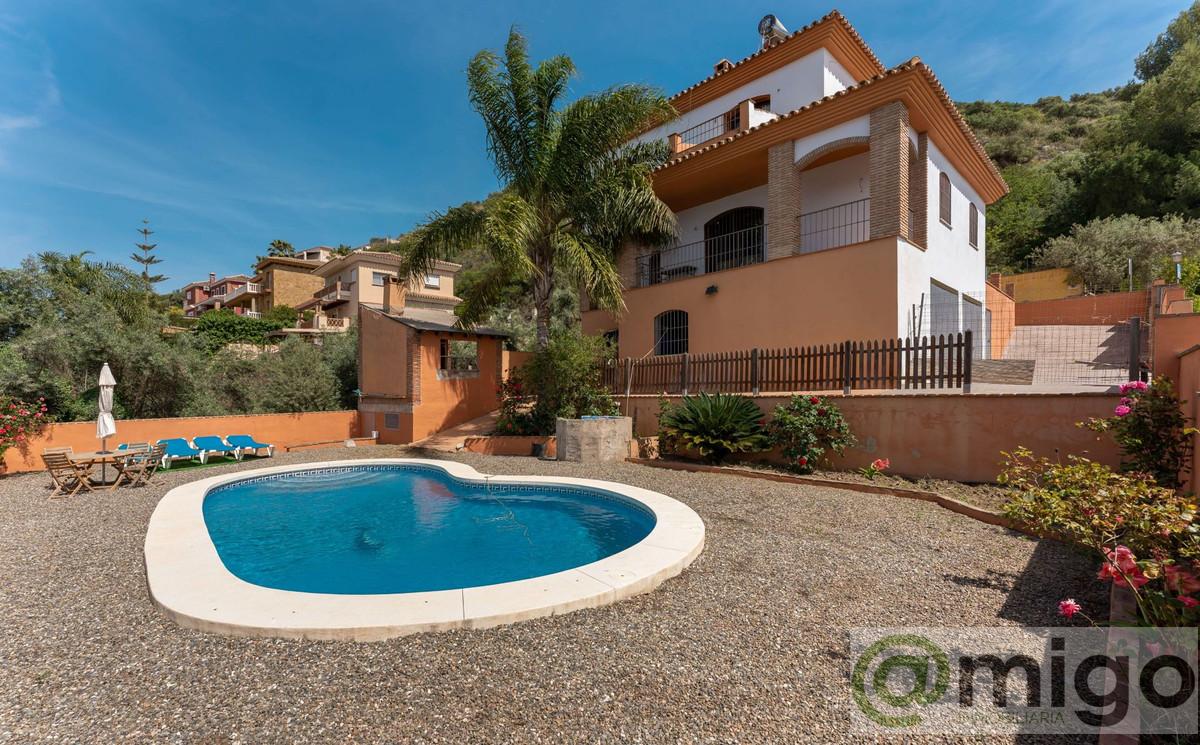 Venta de villa en Coín