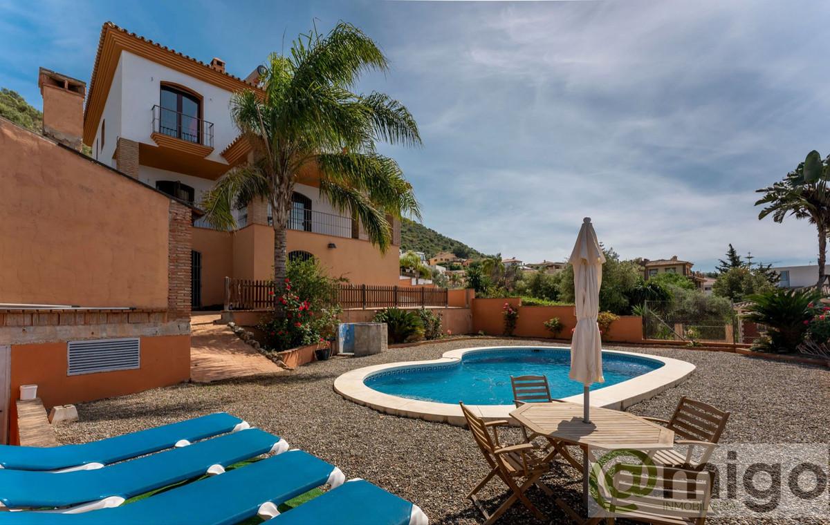 Venta de villa en Coín