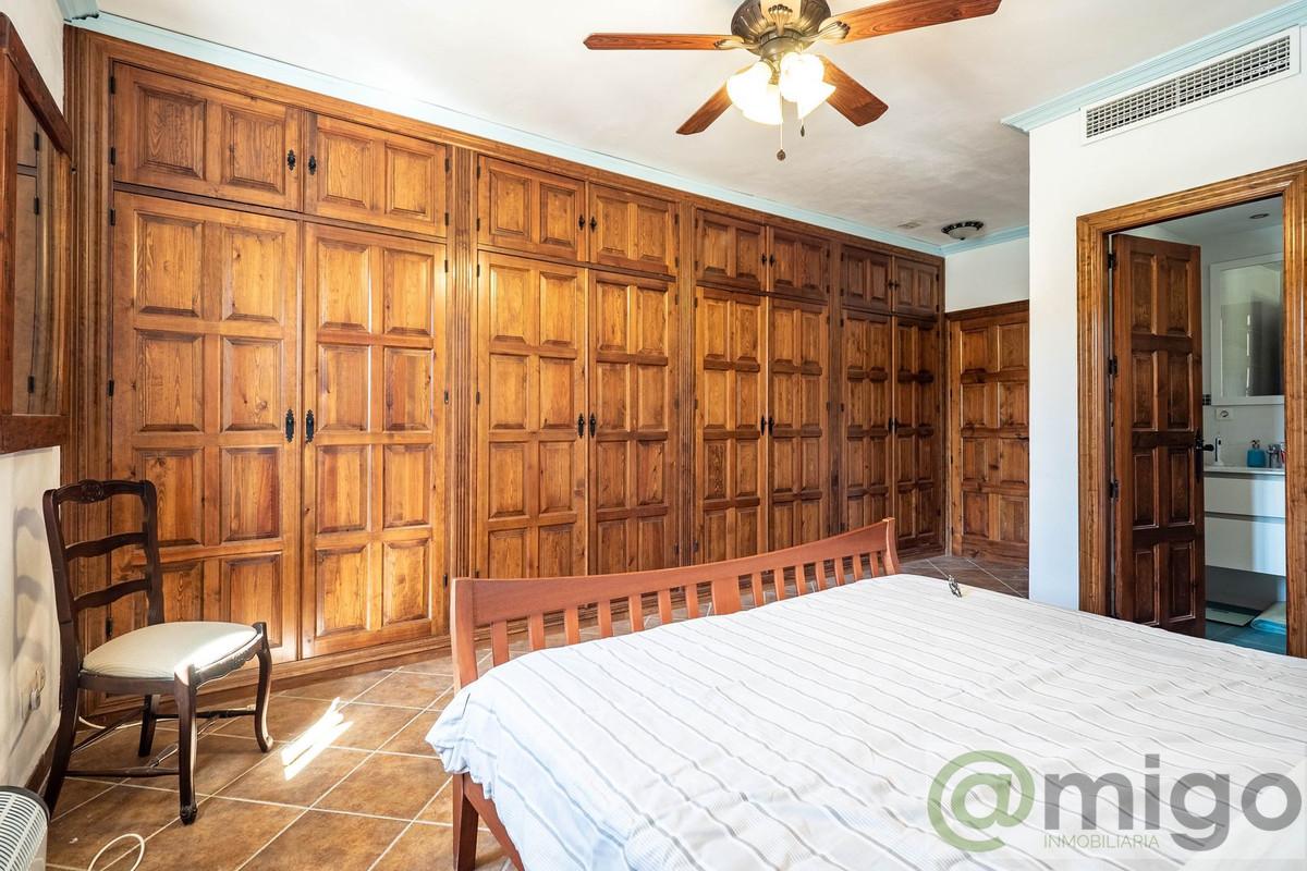 Venta de villa en Coín