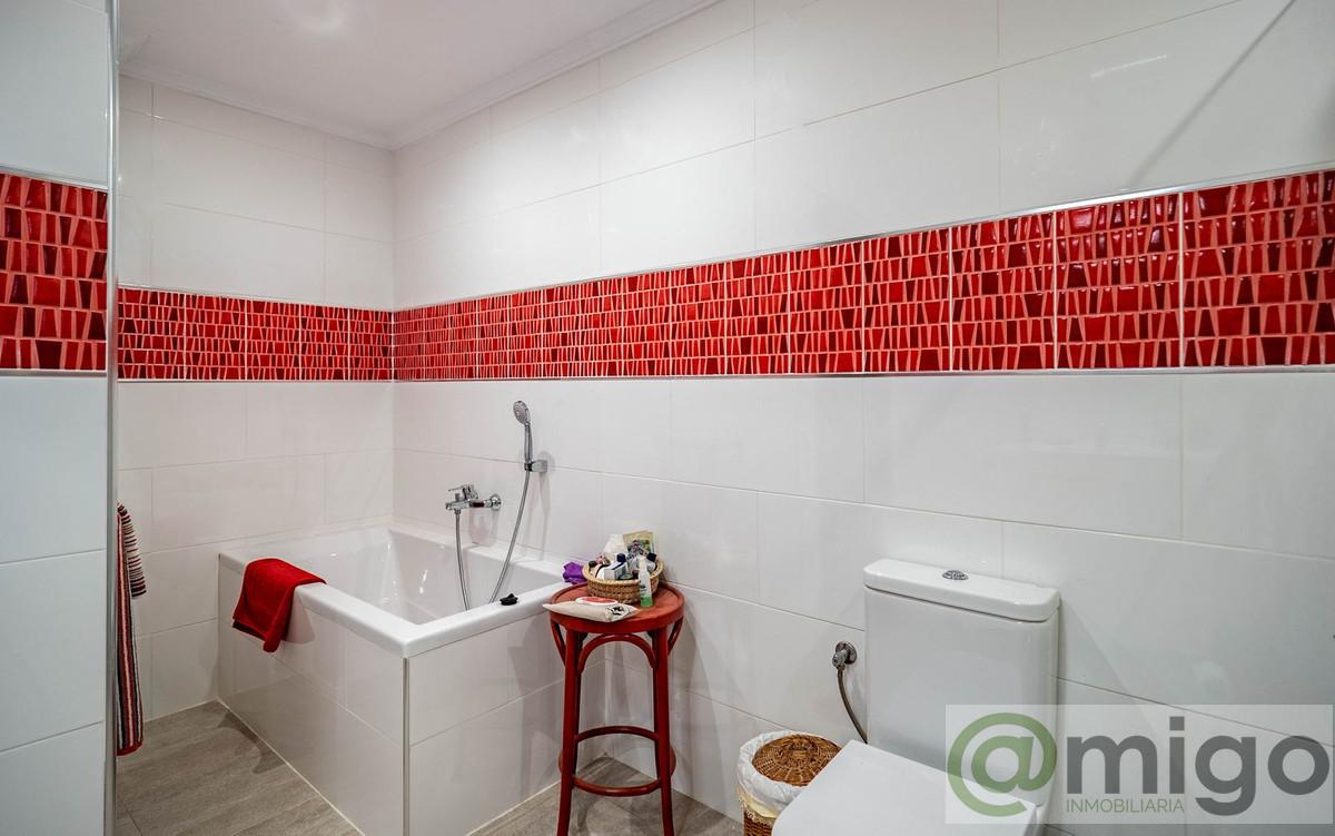 Venta de villa en Coín