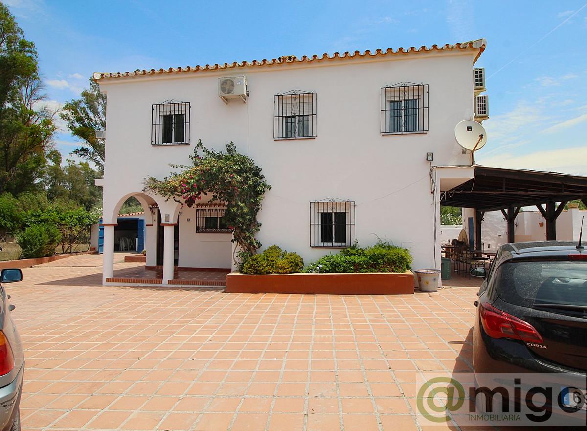 Venta de villa en Coín