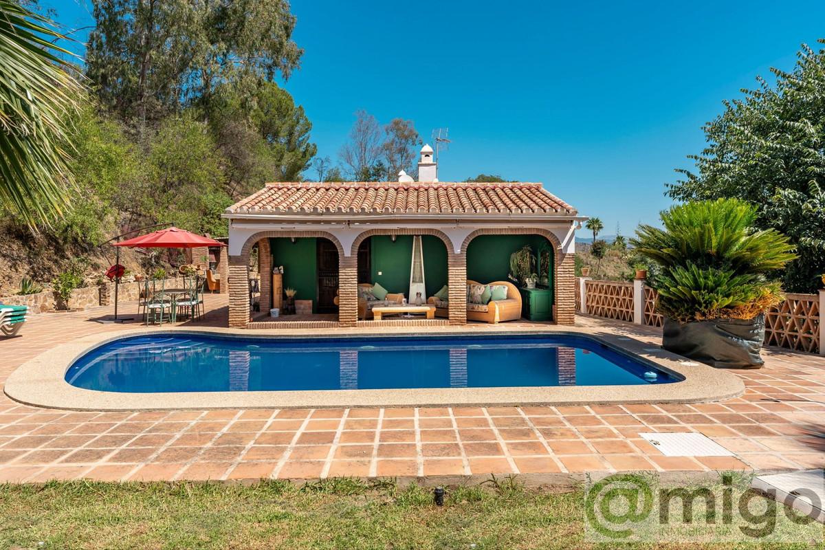Venta de villa en Coín