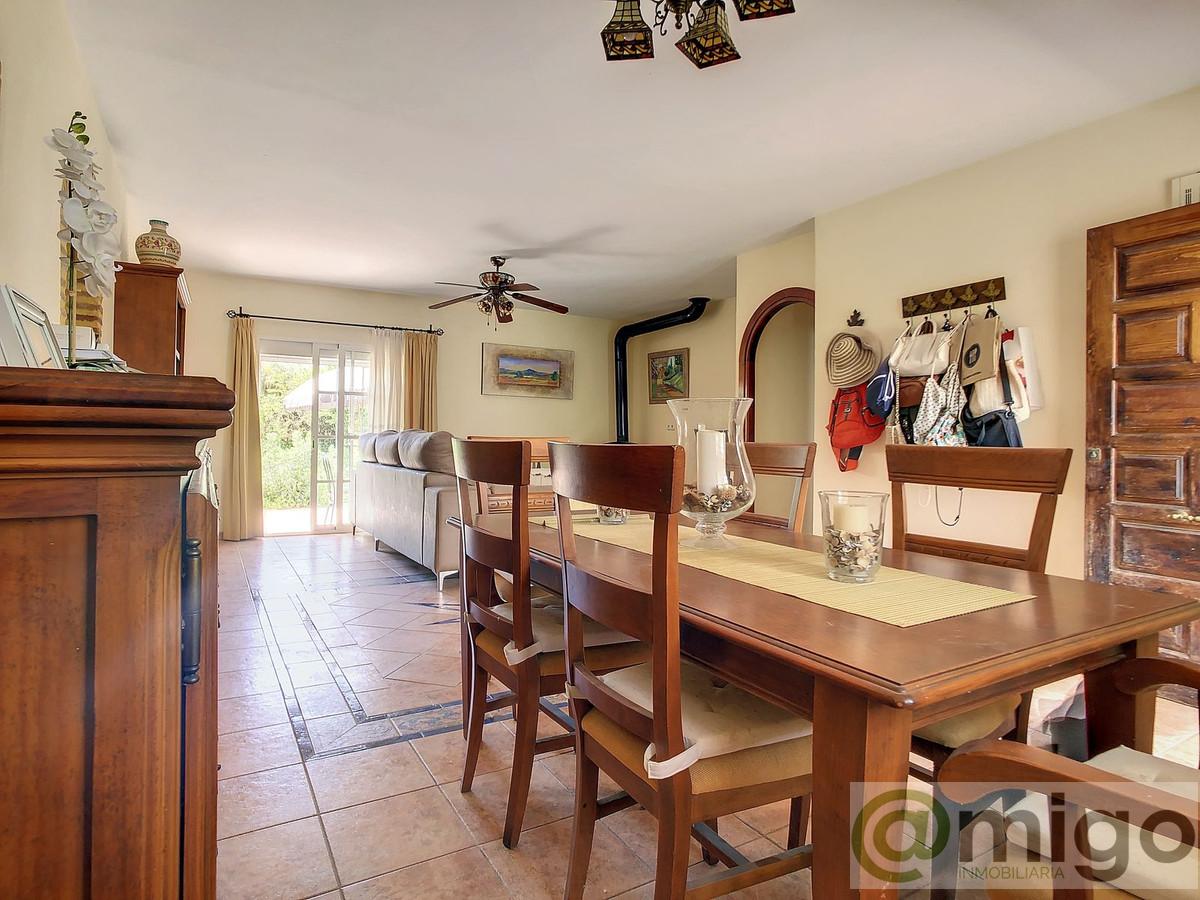 Venta de villa en Coín