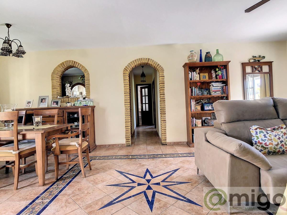 Venta de villa en Coín