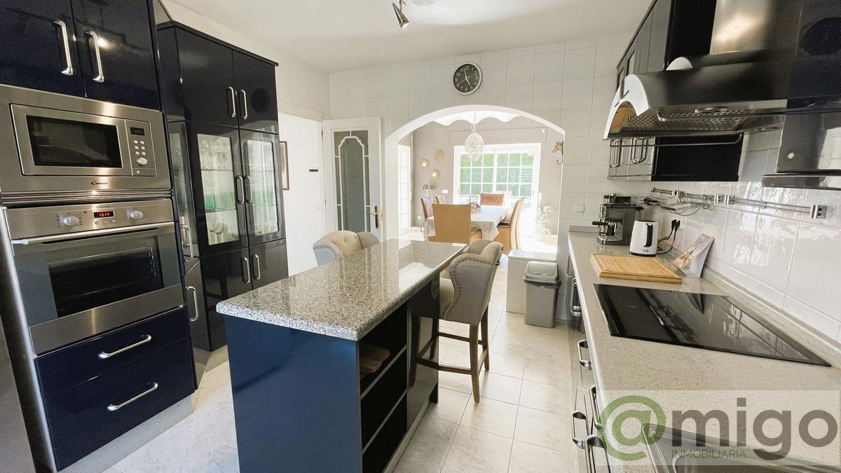 Venta de villa en Coín