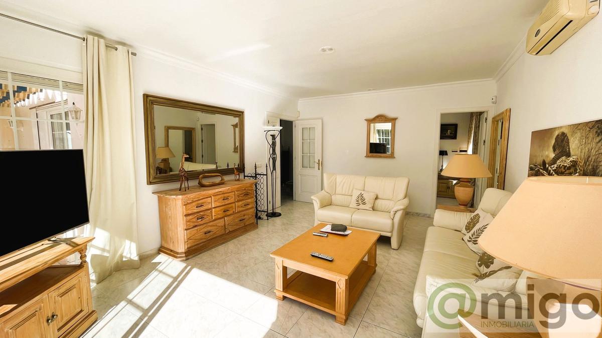 Venta de villa en Coín