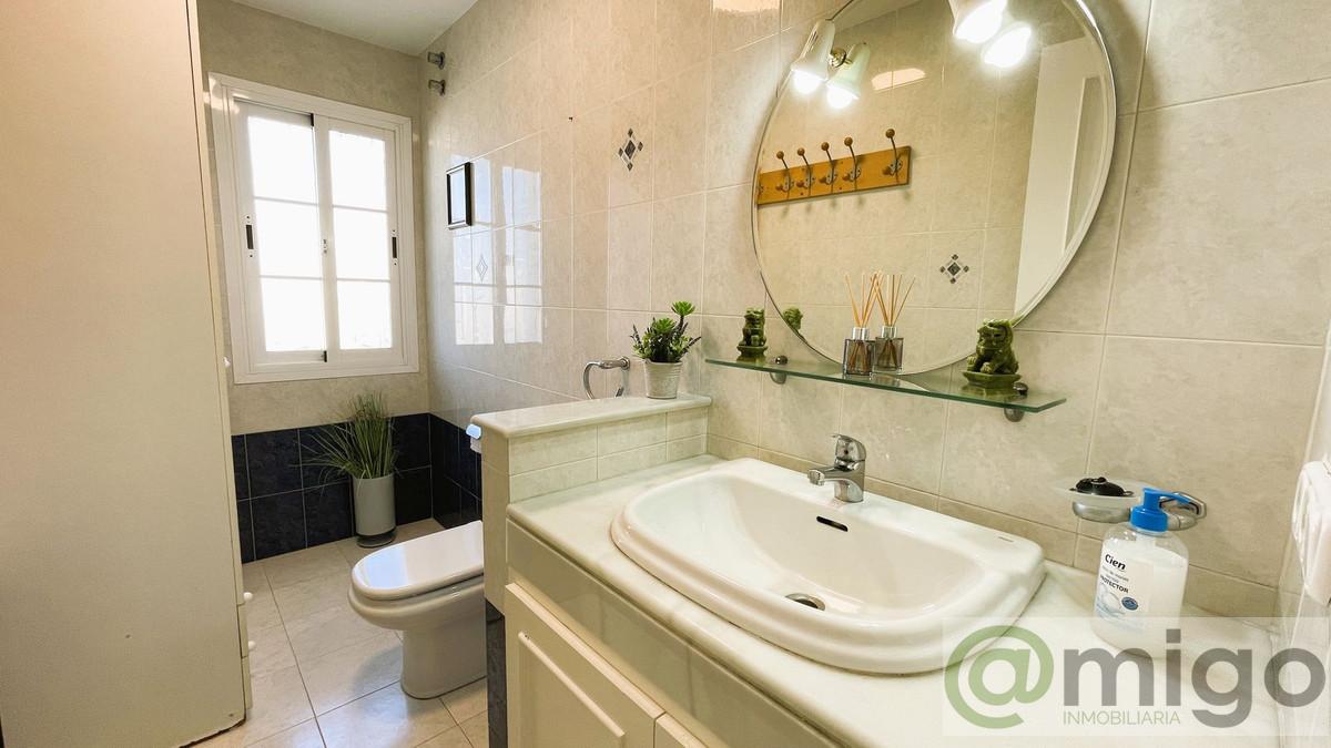 Venta de villa en Coín