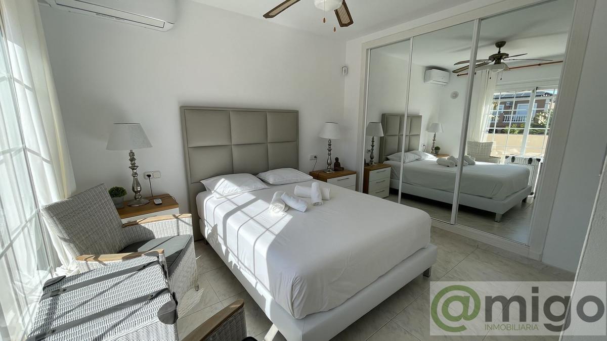 Venta de villa en Coín