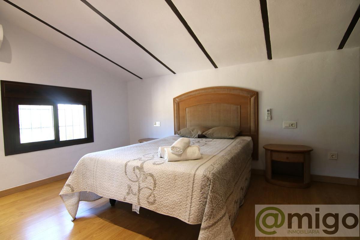 Venta de villa en Coín