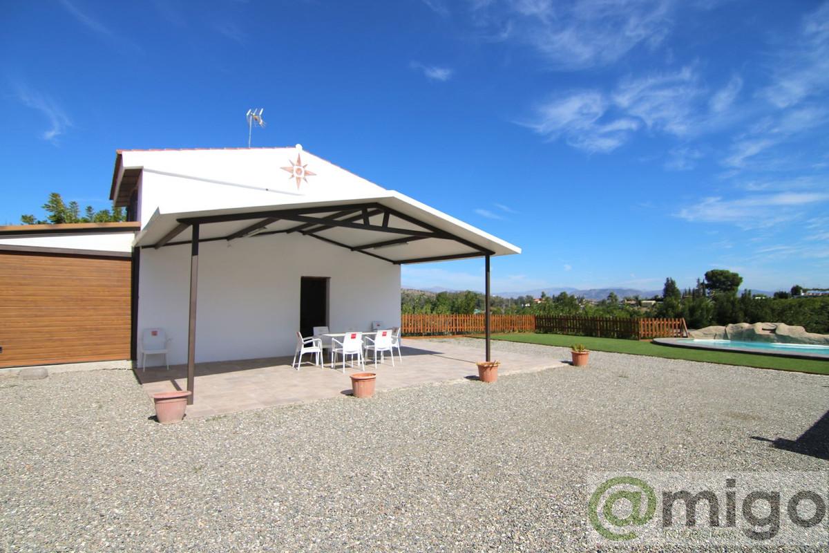 Venta de villa en Coín
