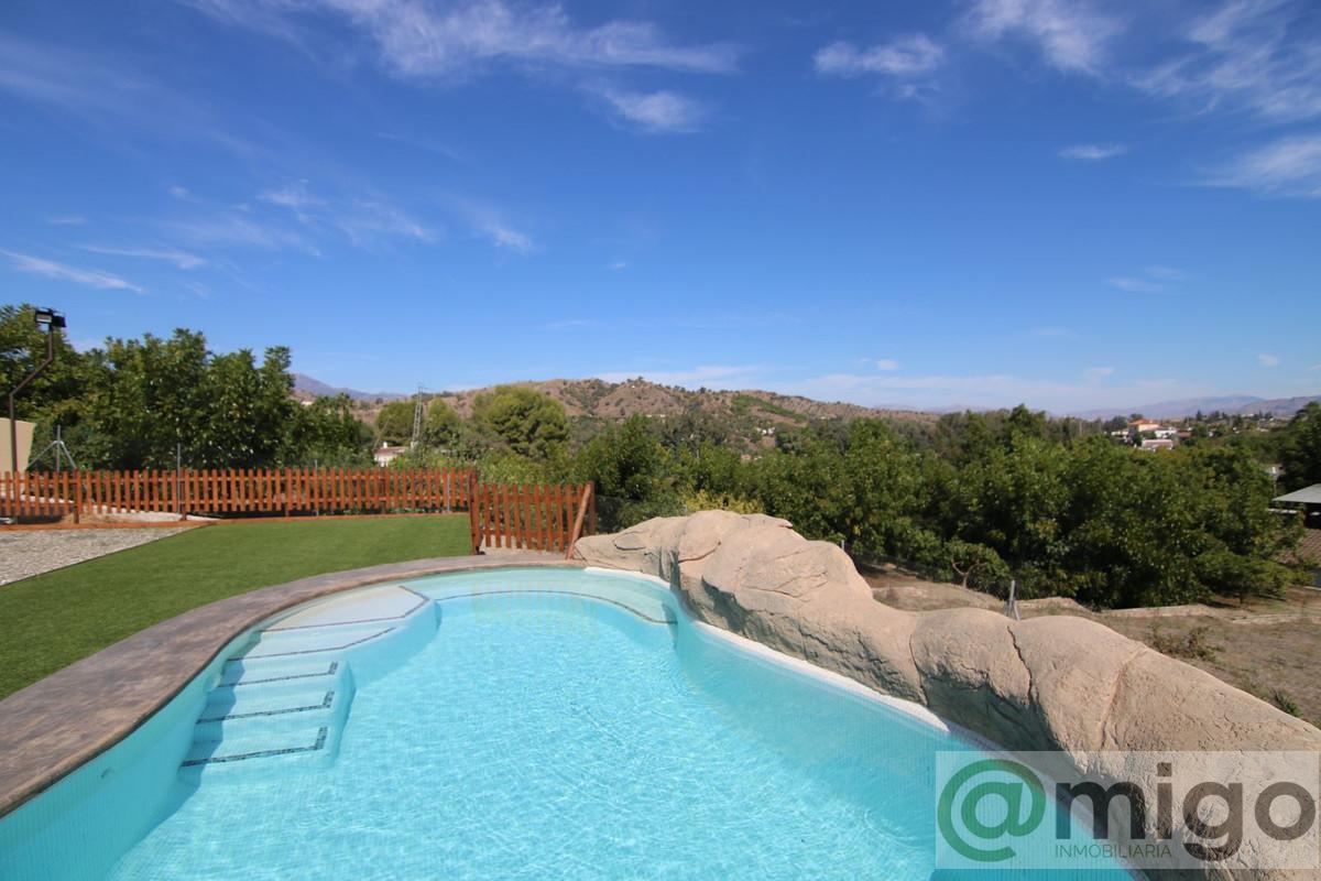 Venta de villa en Coín