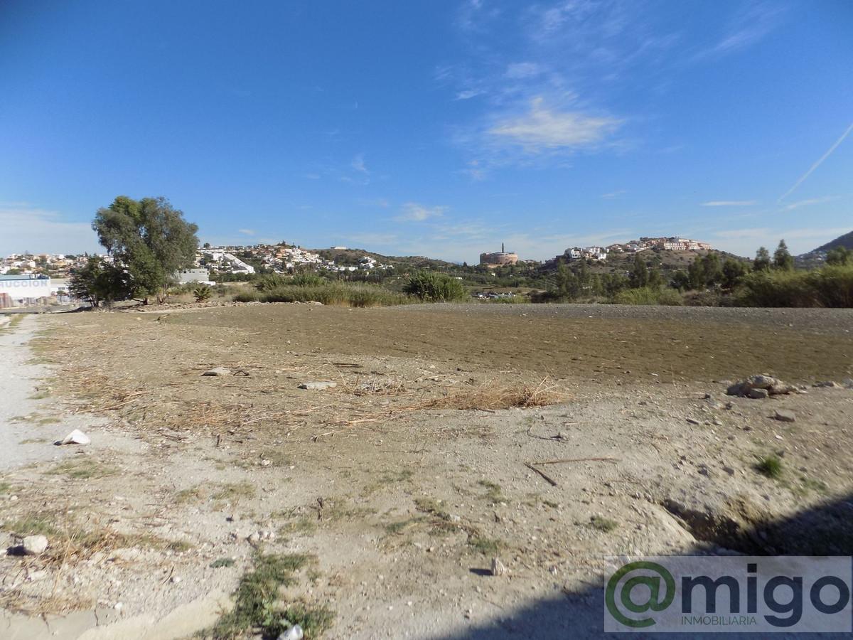 Venta de terreno en Coín