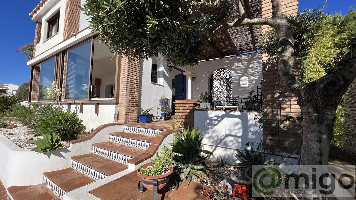 Venta de villa en Coín