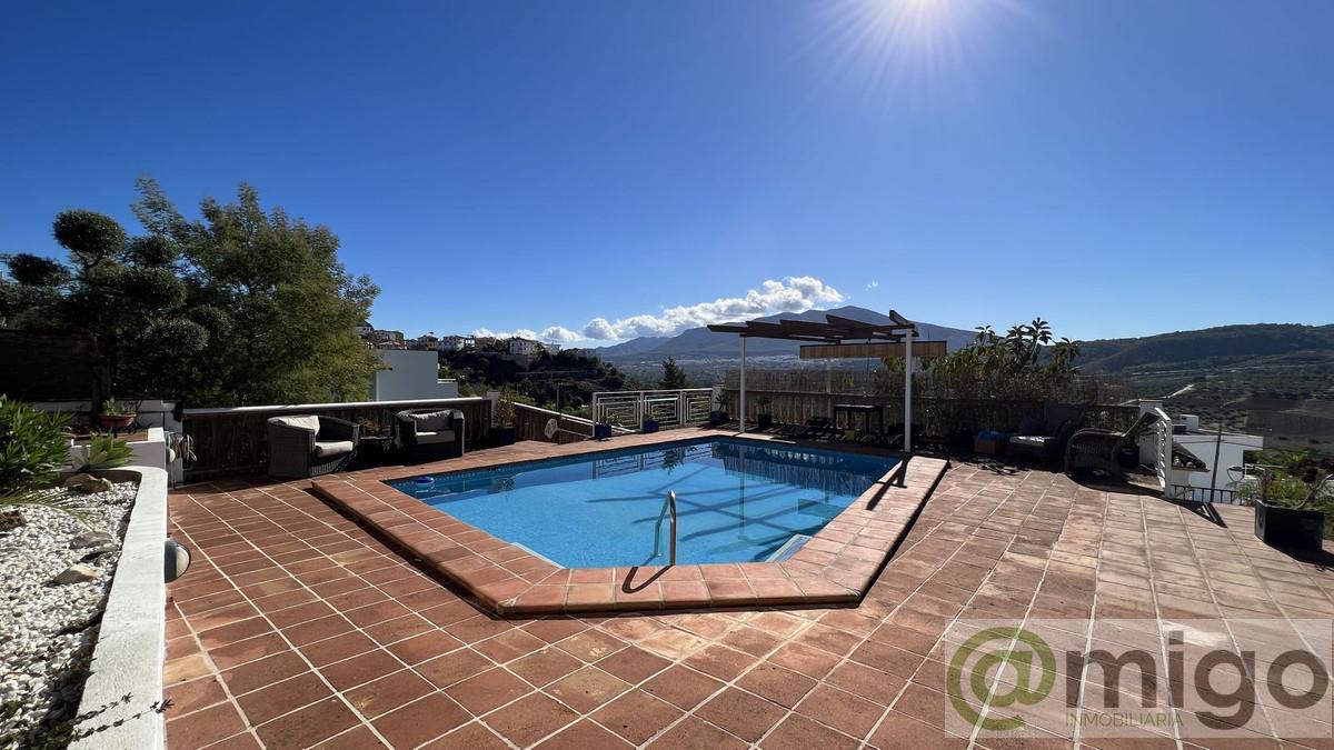 Venta de villa en Coín