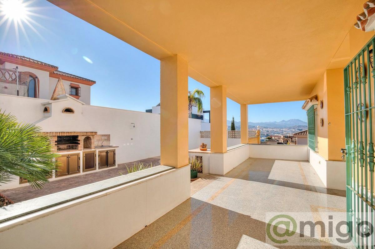 Venta de villa en Coín