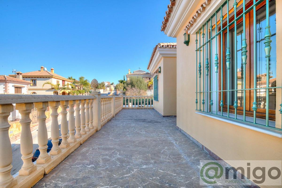 Venta de villa en Coín