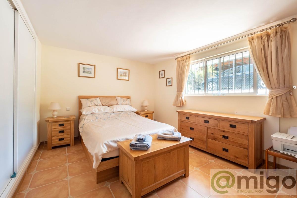 Venta de villa en Coín