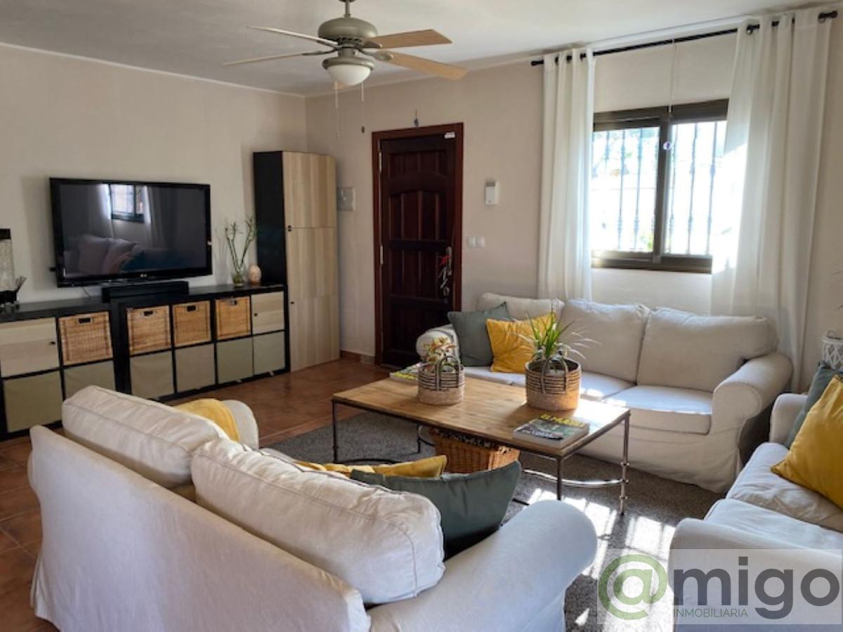 Venta de villa en Coín