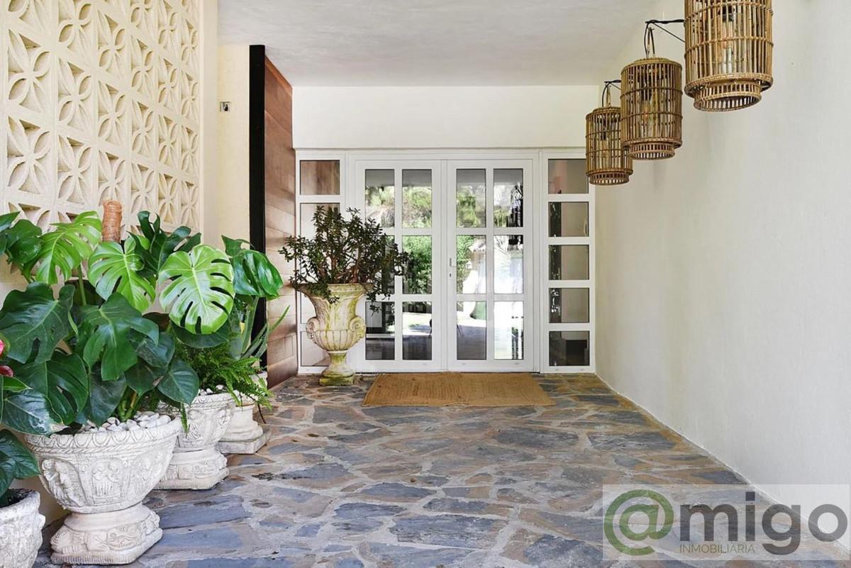 For sale of villa in Marbesa