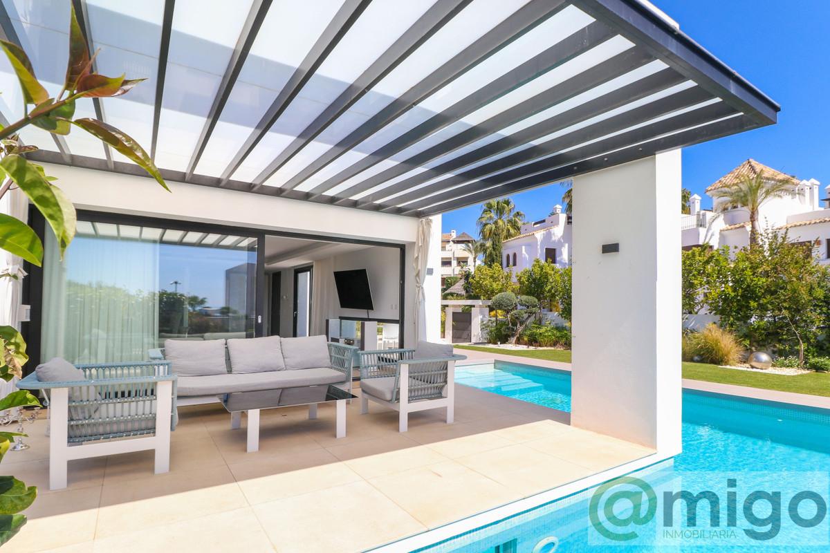 For sale of villa in El Paraiso