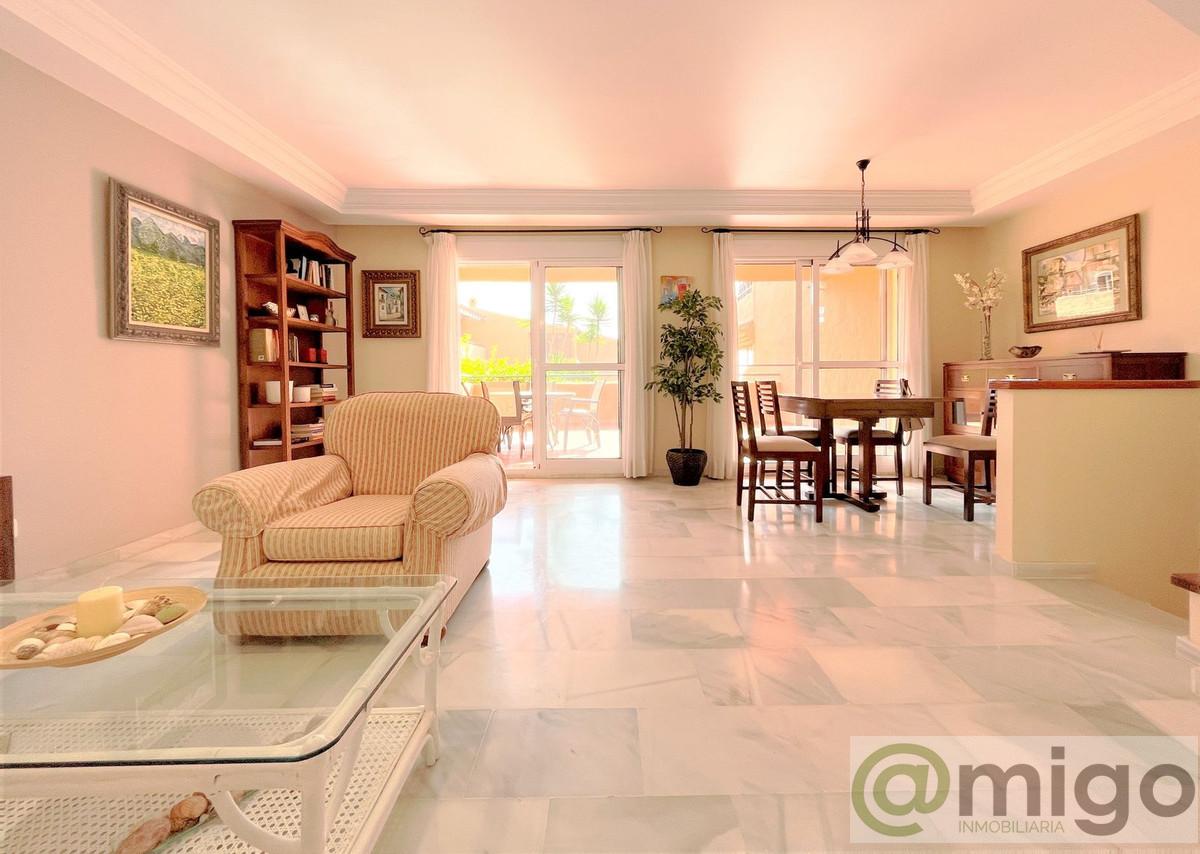 Venta de villa en Estepona