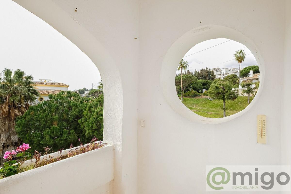 Venta de villa en Calahonda