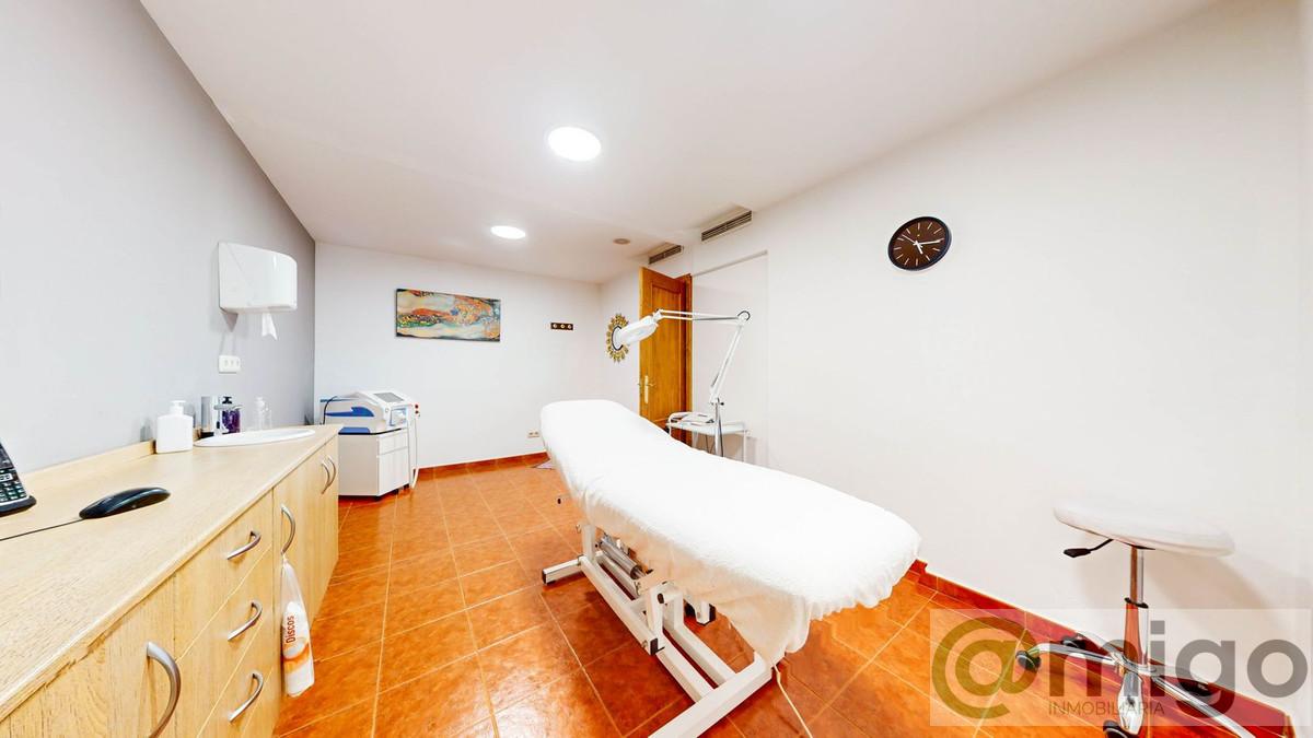 Venta de local en Marbella