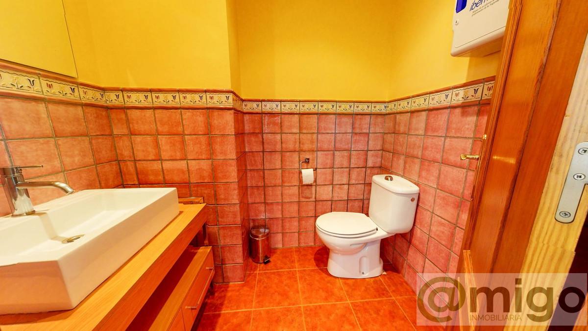 Venta de local en Marbella