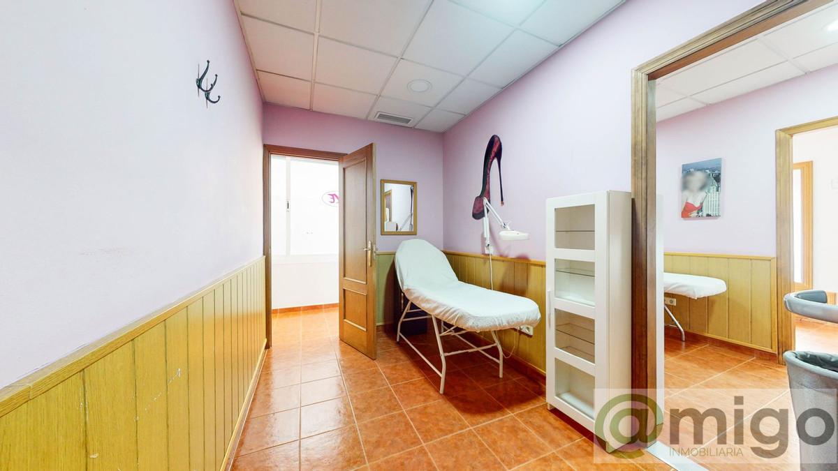 Venta de local en Marbella