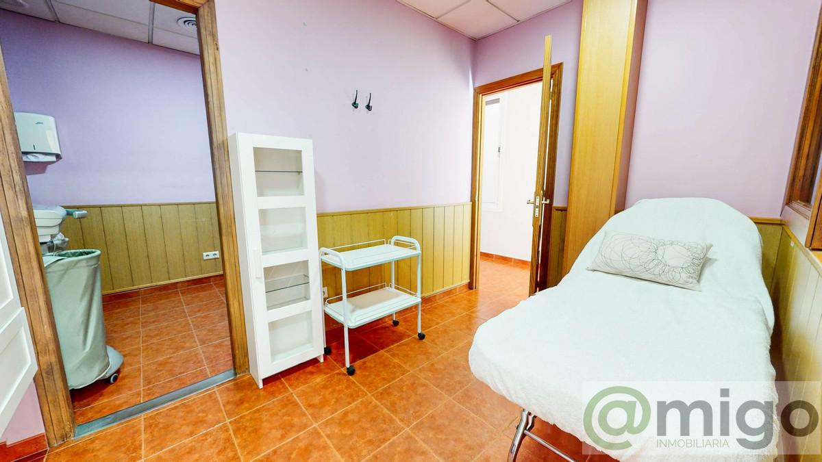 Venta de local en Marbella