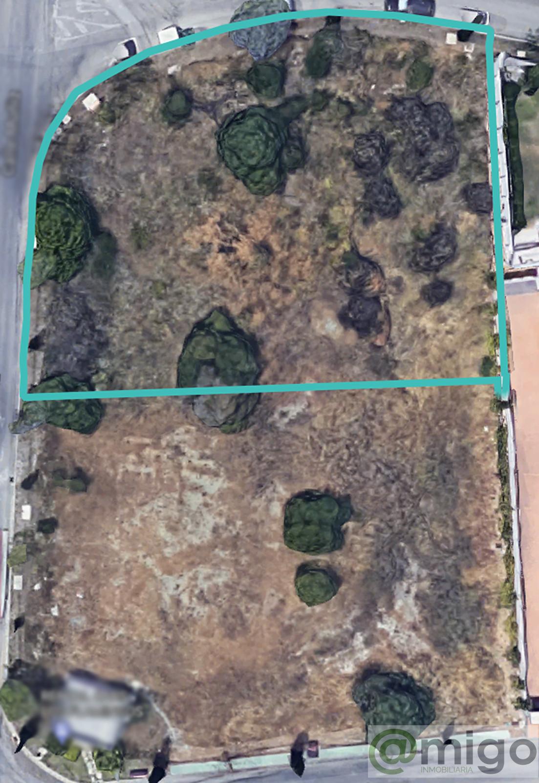 For sale of land in Los Flamingos
