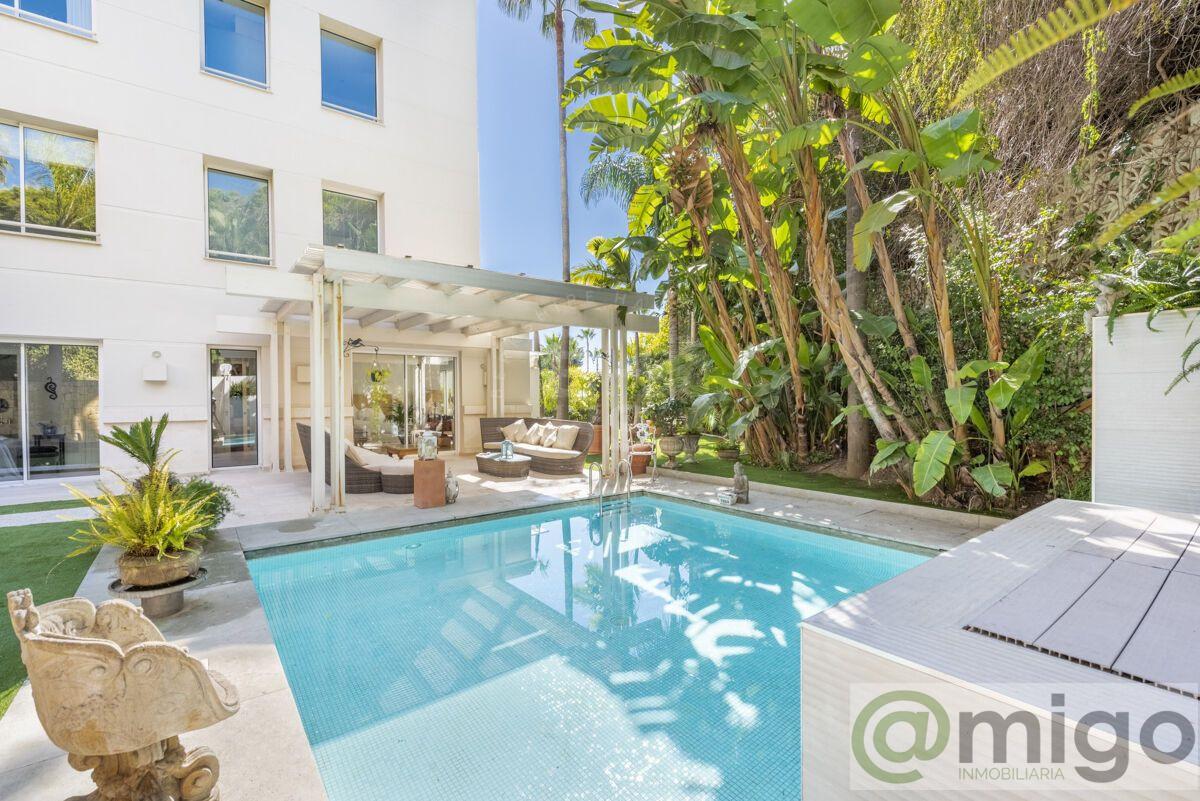 For sale of apartment in Marbella