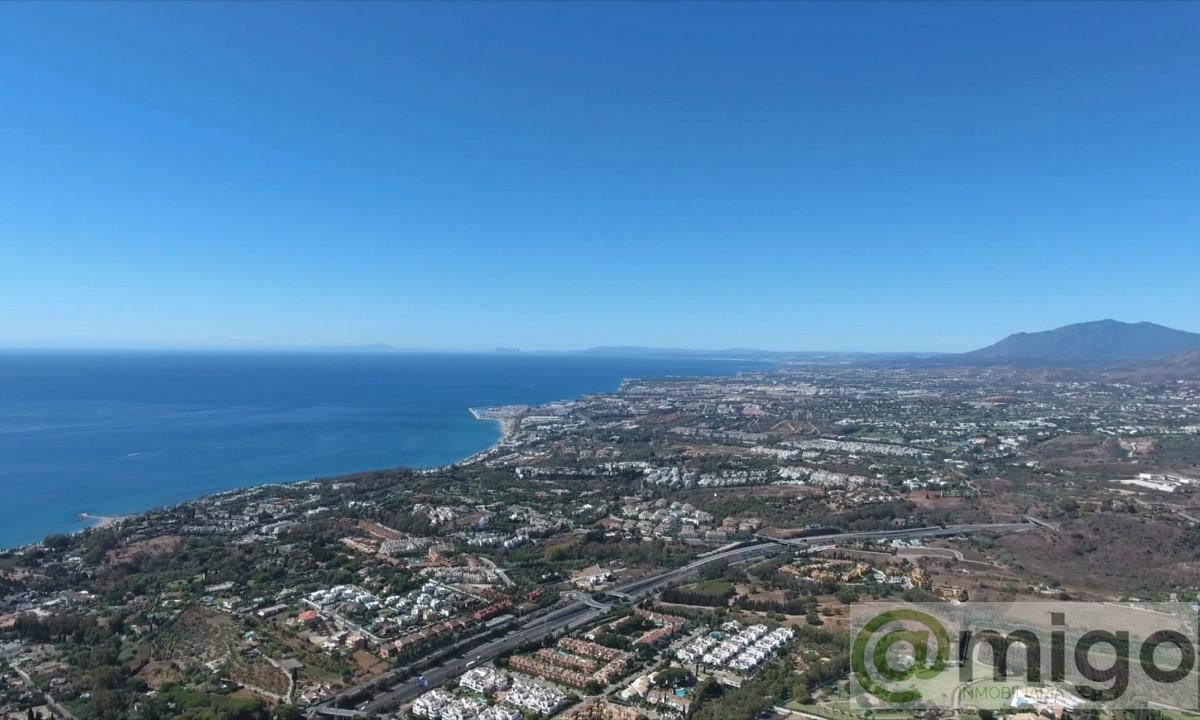 For sale of land in Marbella