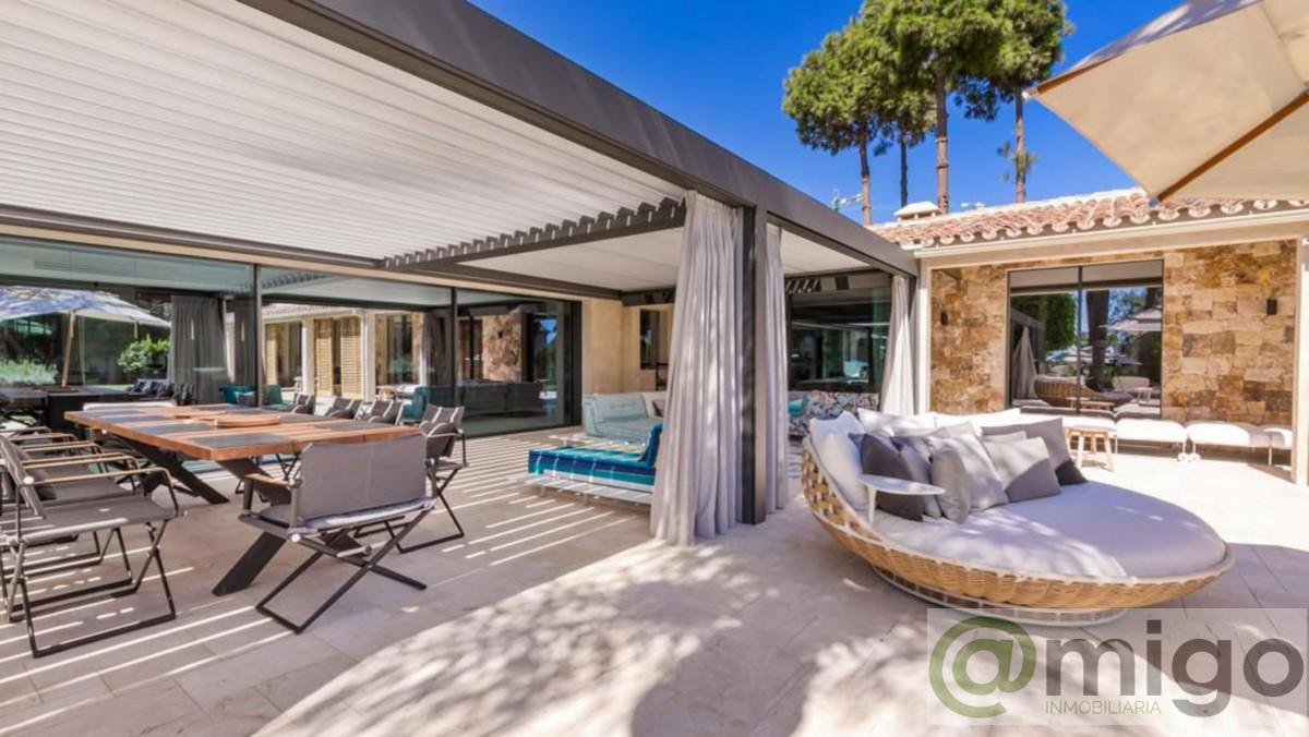 For sale of villa in Marbella