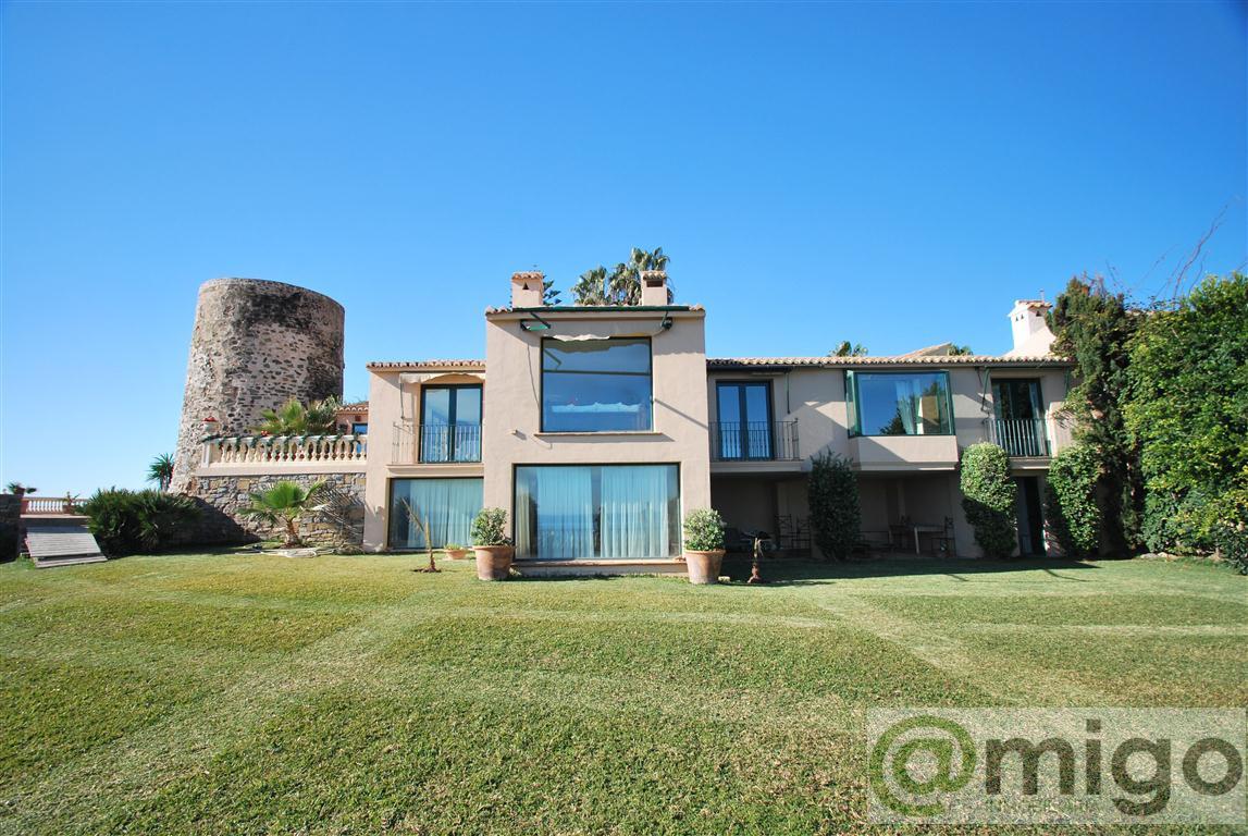 Venta de villa en Calahonda