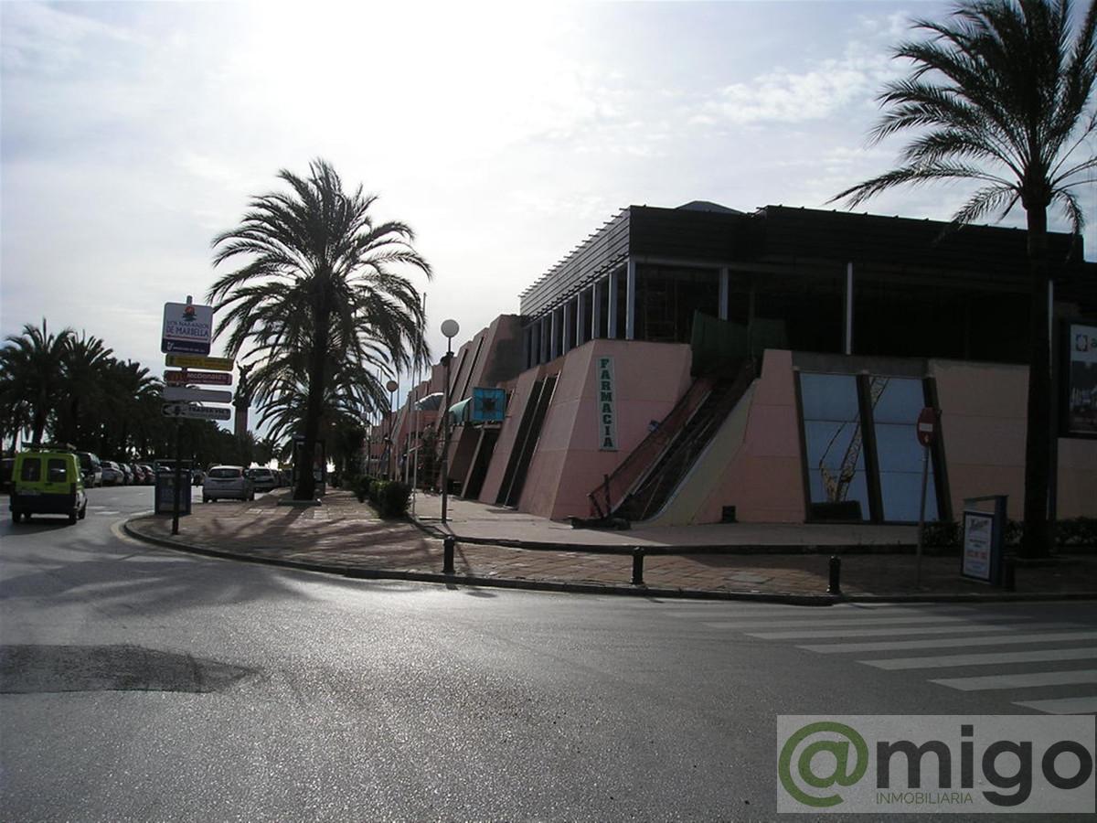 For sale of commercial in Marbella