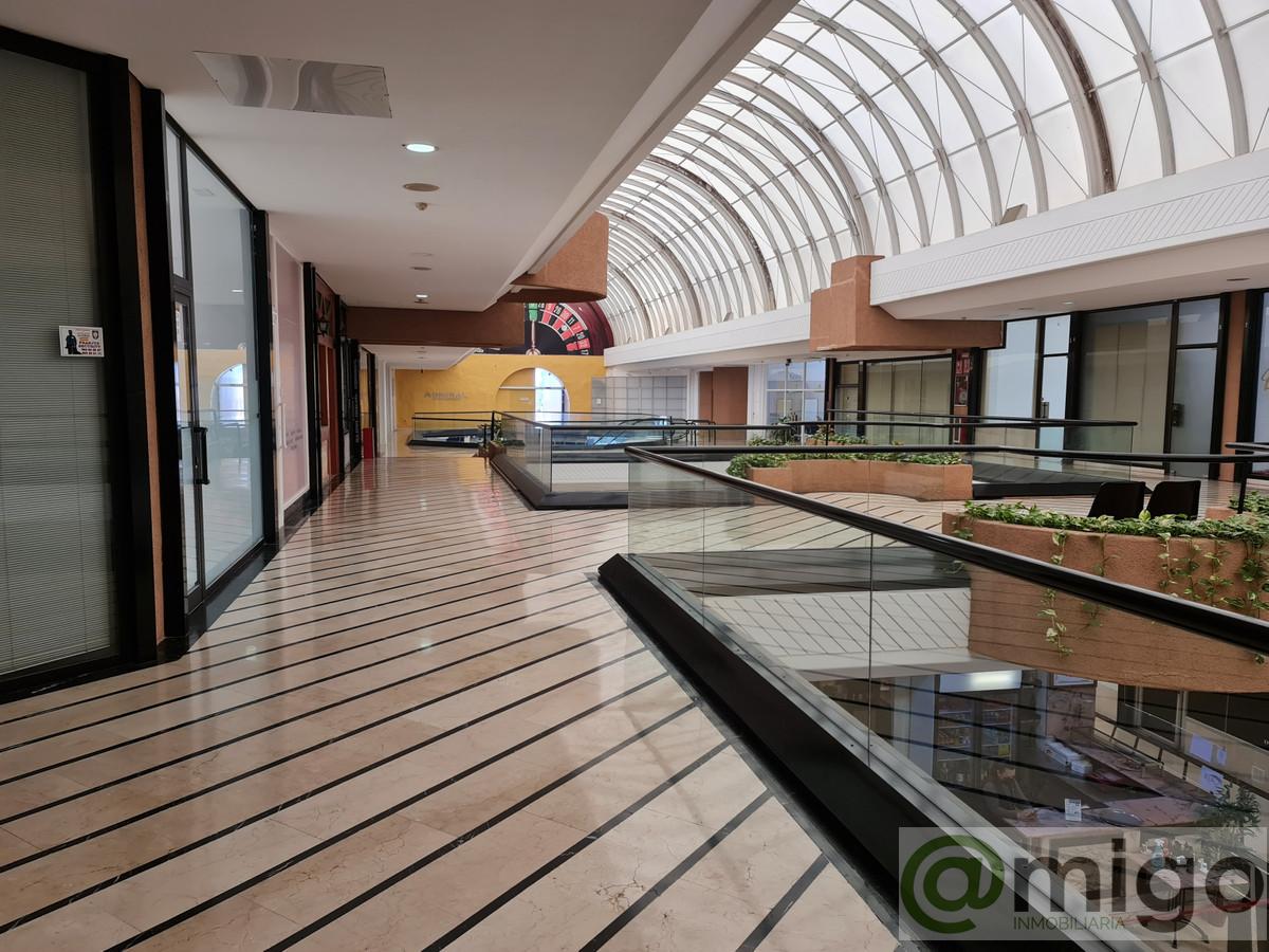 Venta de local en Marbella