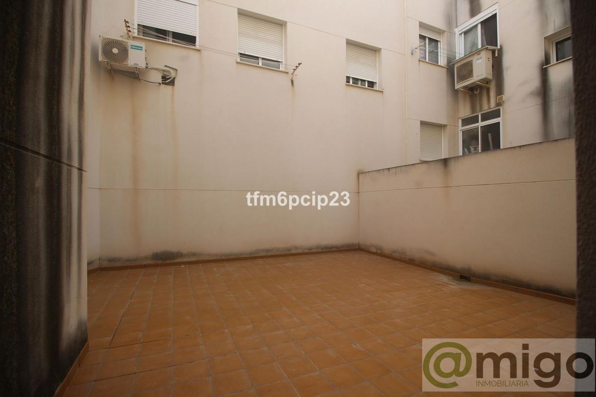 Venta de local en Estepona