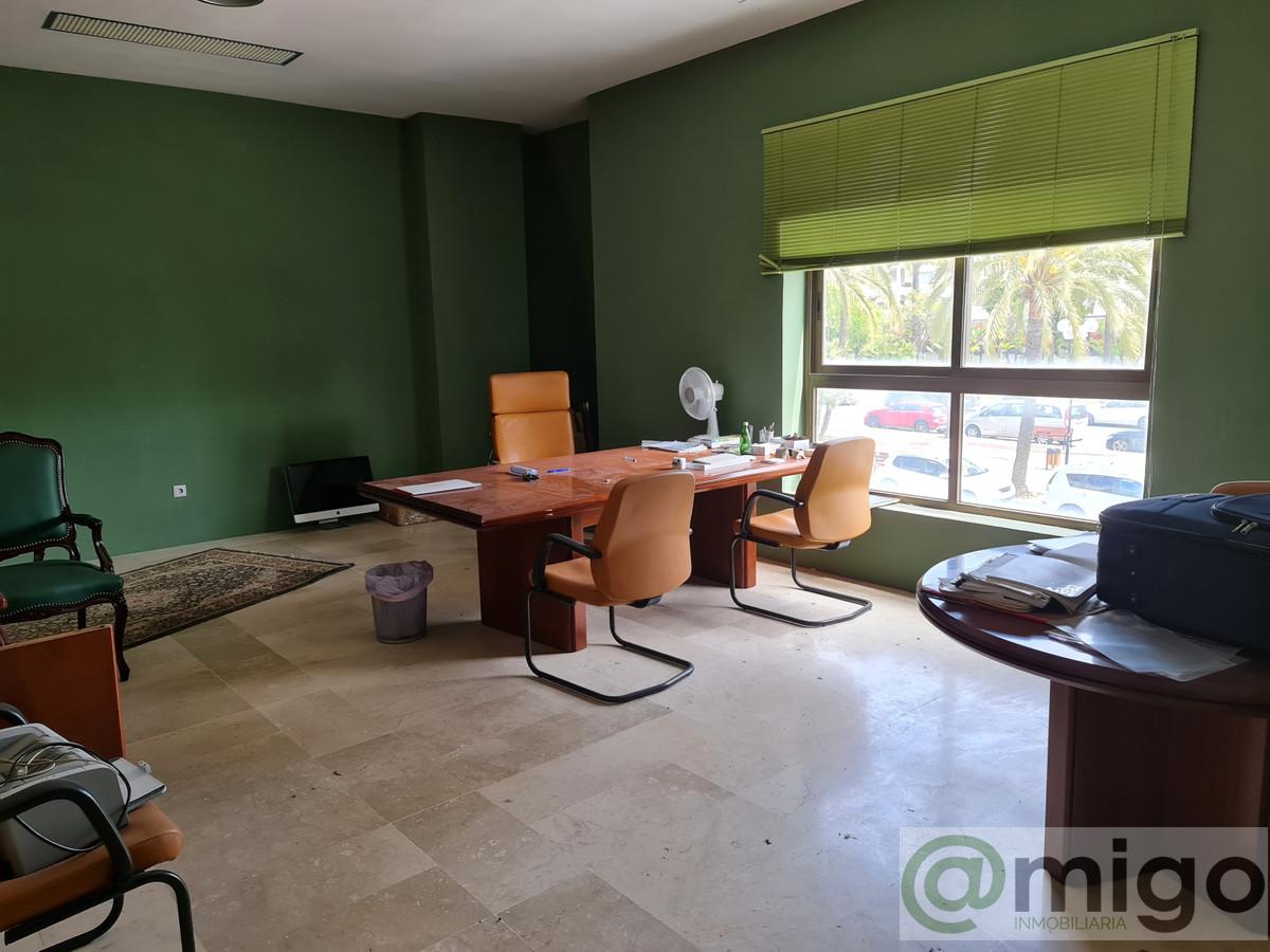For sale of commercial in Marbella