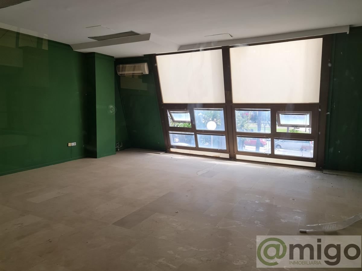 For sale of commercial in Marbella